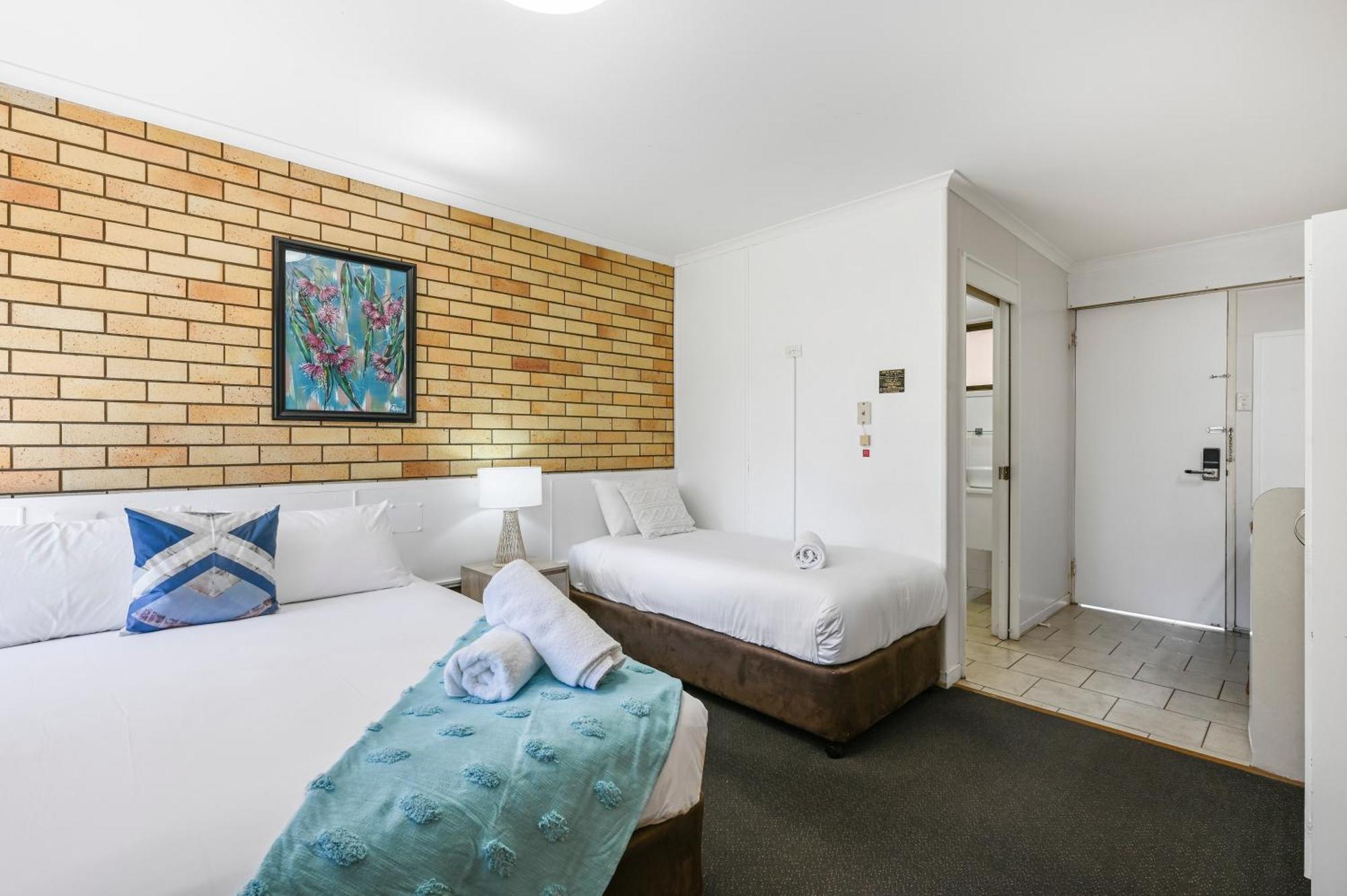 Motel Glenworth トゥーンバ エクステリア 写真