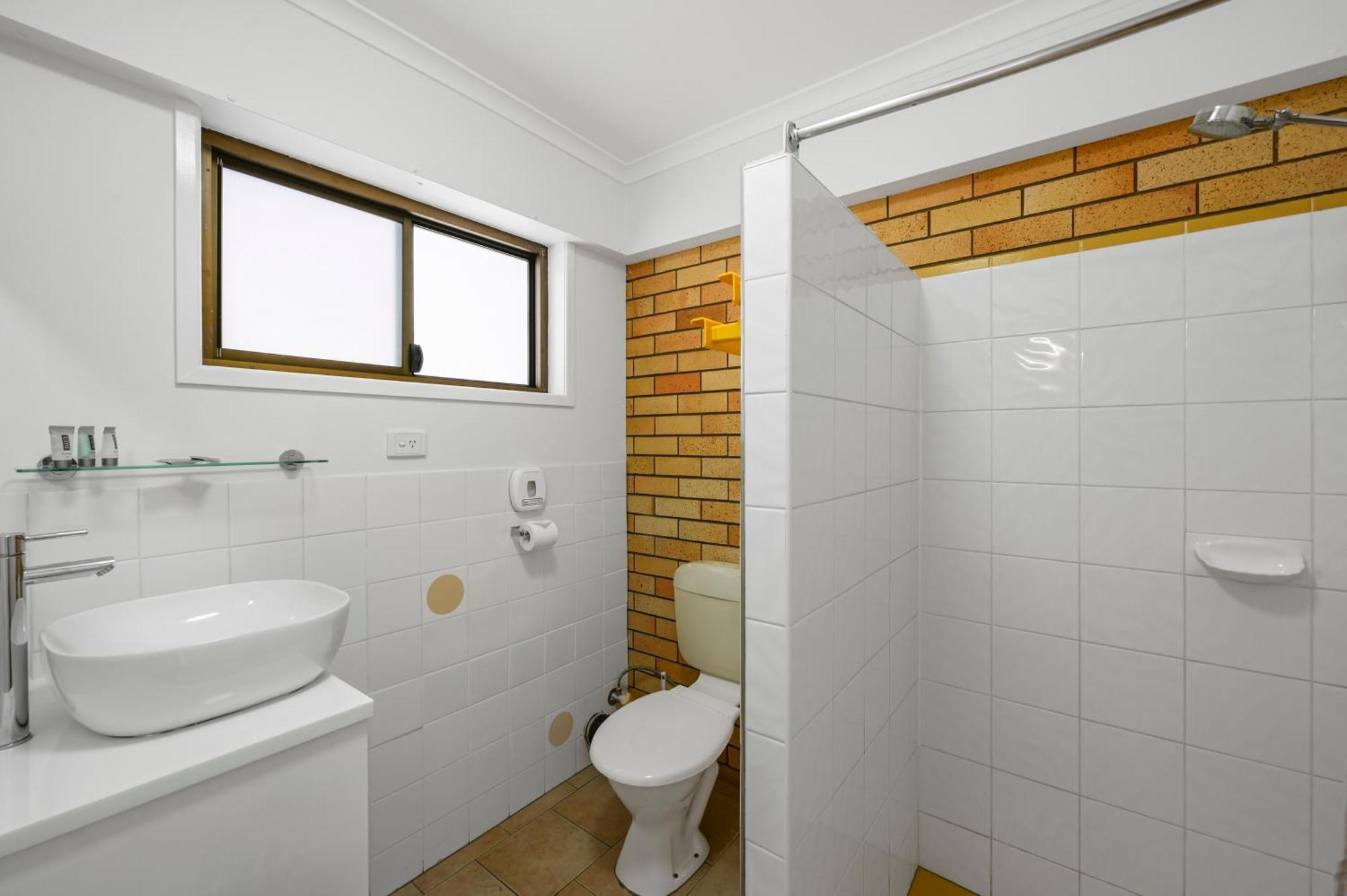 Motel Glenworth トゥーンバ エクステリア 写真